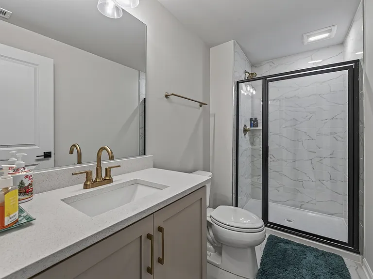 1124 Miller Farm Dr — Photo 11