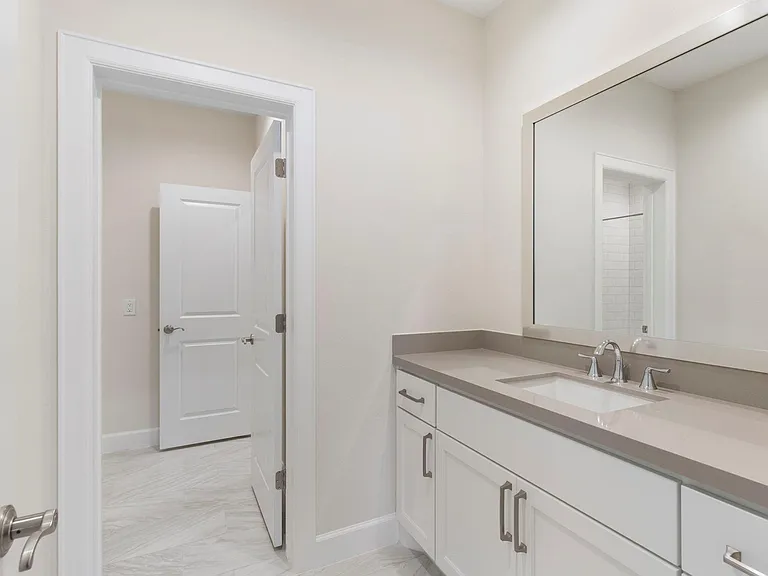 106 Magnolia Green St — Photo 35