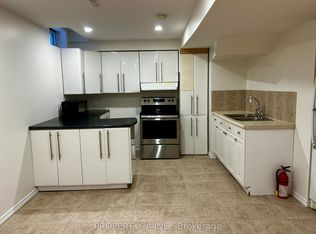 144 Rockwood Cres #Basement, Vaughan, ON L4J 7W1