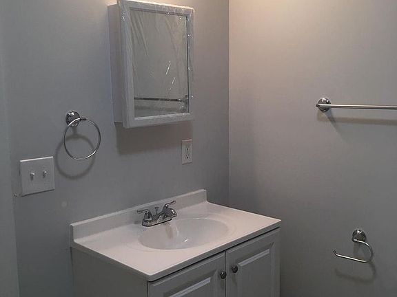 4th image of 6 Arthur St #2