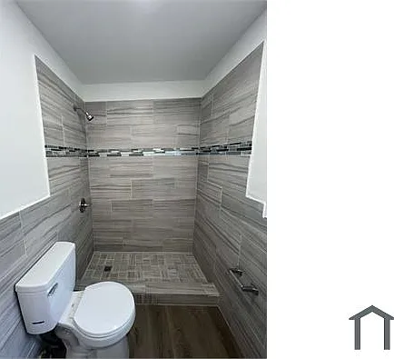 1236 NW 4th Ave #2 — Photo 6