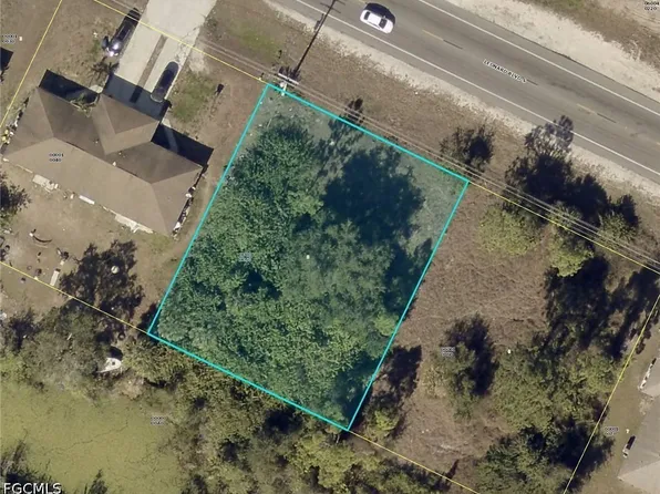 4745 Leonard Blvd S, Lehigh Acres, FL 33973