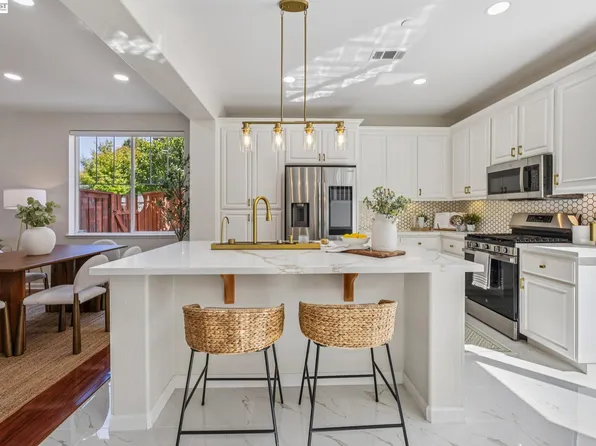 34102 Zaner Way, Union City, CA 94587