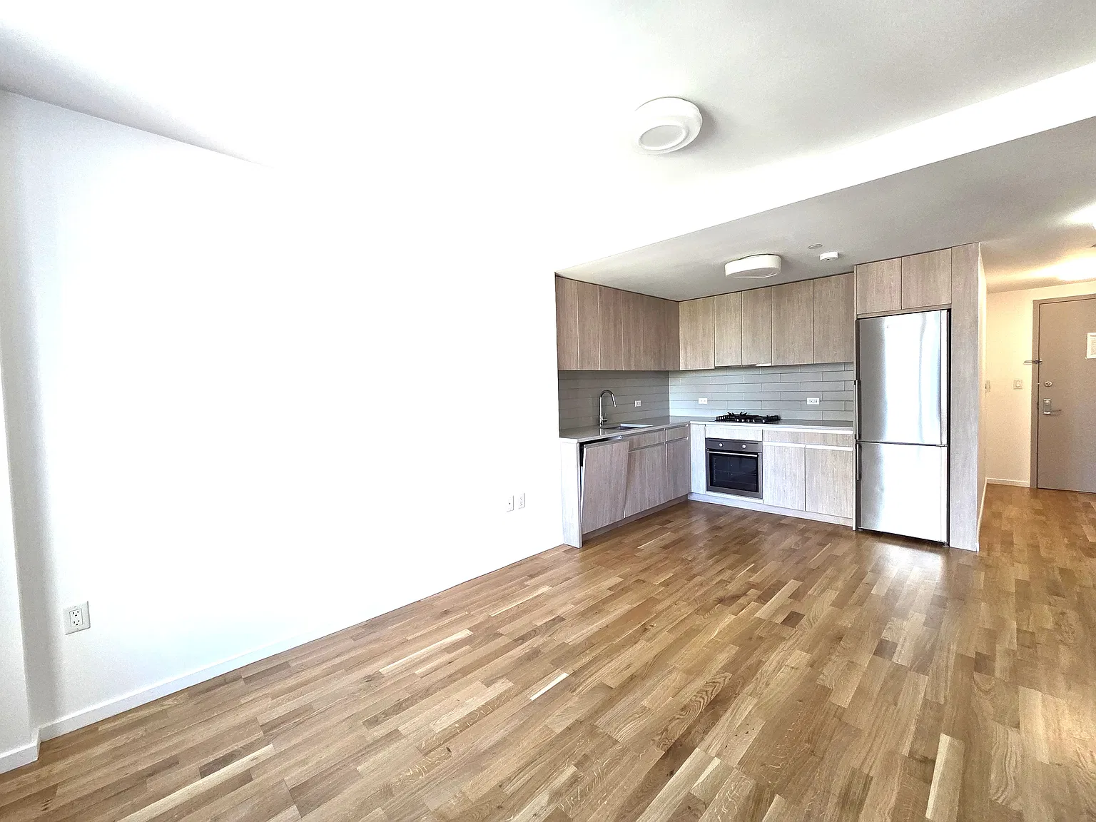 497 Saint Mark's Avenue — Photo 3