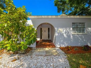 6611 Cantore Pl, Sarasota, FL 34243