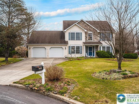 4th image of 5235 Surrey Ct