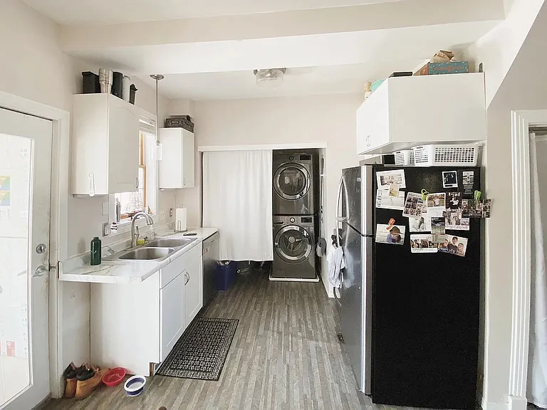 632 Quincy St NE #1 — Photo 5