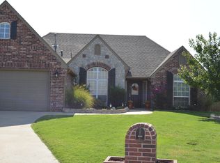 20184 E 38th St, Broken Arrow, OK 74014