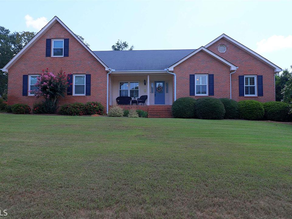 1st image of 542 Heathmoor Dr