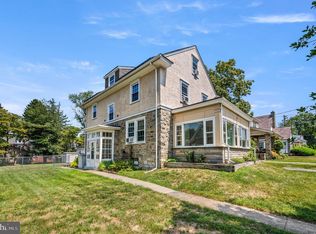 655 Aronimink Pl, Drexel Hill, PA 19026
