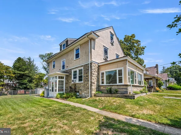 655 Aronimink Pl, Drexel Hill, PA 19026