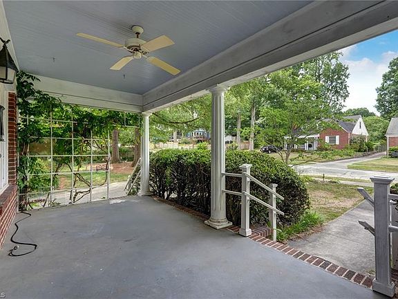 5th image of 2606 Beechwood St