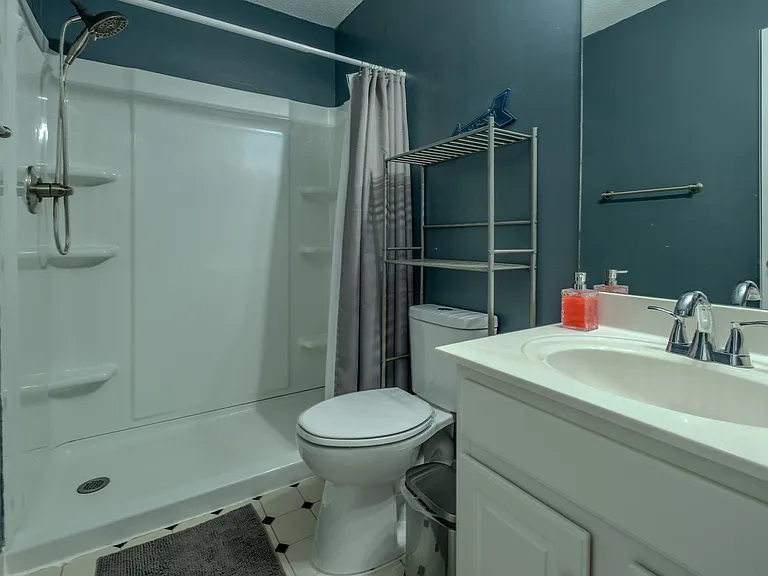 100 Woodstone Dr #18 — Photo 15