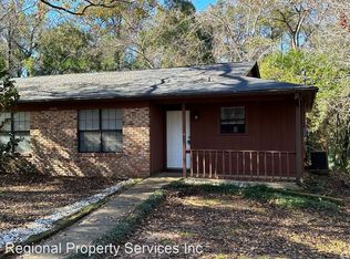 4088 Brewster Rd #B, Tallahassee, FL 32308