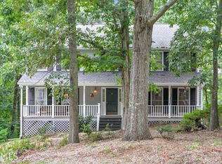 4726 Crest Knoll Dr SE, Mableton, GA 30126