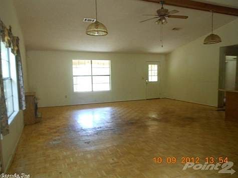 3rd image of 1515 Don Dr