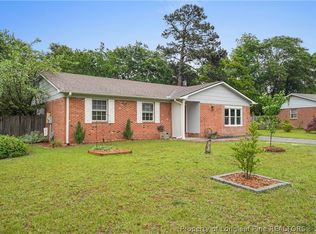 6481 Green Meadow Rd, Fayetteville, NC 28304