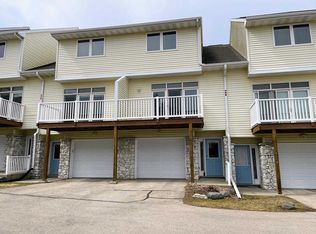 4466 Gray Rd, Deforest, WI 53532