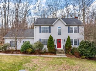 12 Wicklow Turn, Ledyard, CT 06339