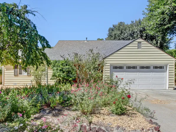 921 W 8th St, Davis, CA 95616