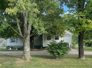 4725 SE Cayuga Dr, Lathrop, MO 64465