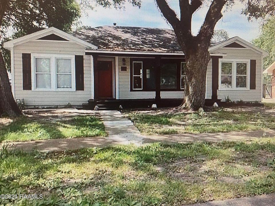1st image of 715 E Plaquemine St