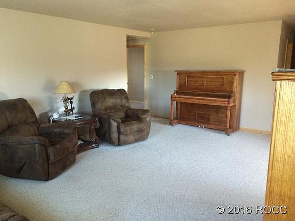 4th image of 194 Green Whiskers Ln