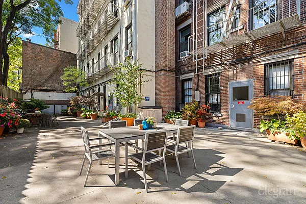 Rented by Elegran | media 8