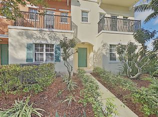 610 SW 1st Dr, Pompano Beach, FL 33060