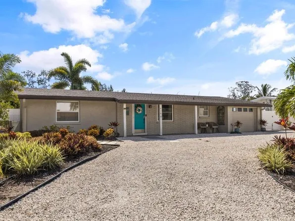 4108 101st St W, Bradenton, FL 34210