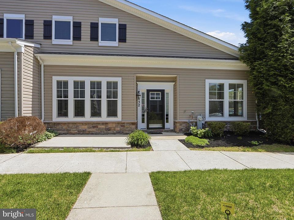 1st image of 132 Jacobia Dr #C-4