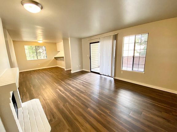 5th image of 3070 118th Ave SE #M-101