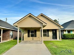 119 Sea Blue Ln, Gray, LA 70359