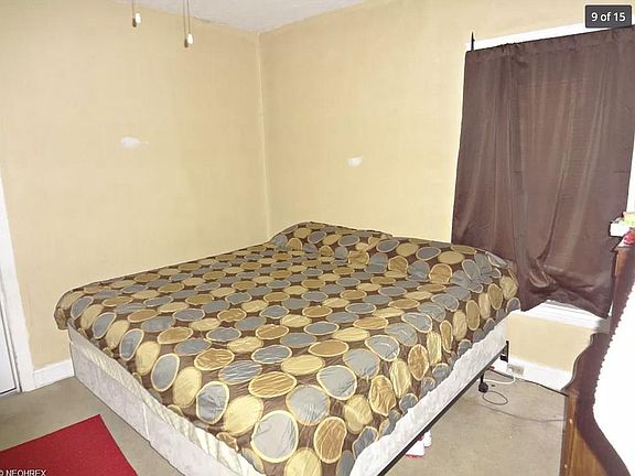3rd image of 4823 Denison Ave #A