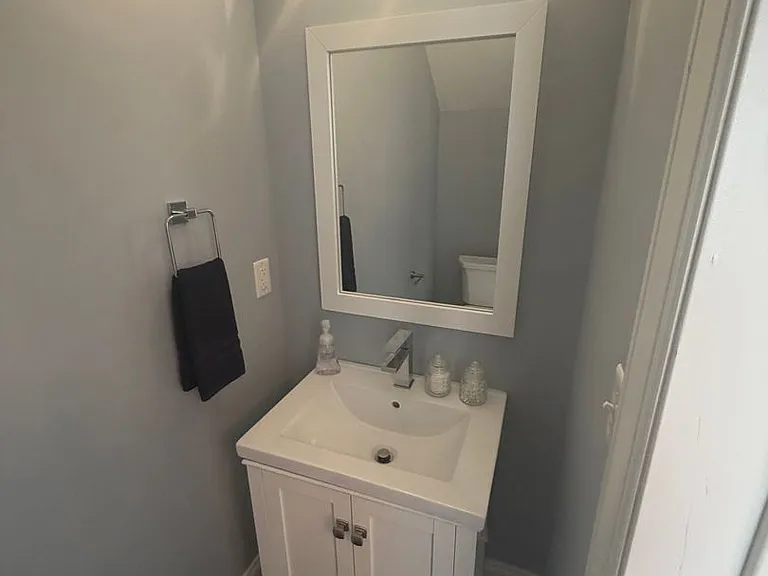 5283 Holmes St — Photo 8