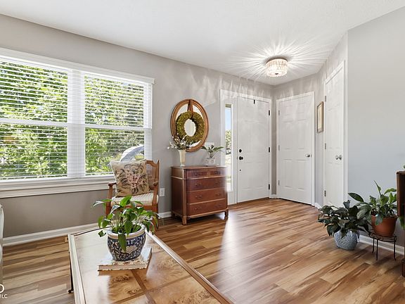 5th image of 13931 Wakefield Pl