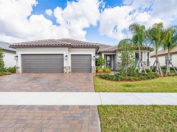 3rd image of 3780 White Alder Way