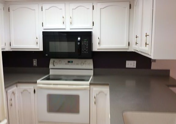 2nd image of 2974 Millice Ave