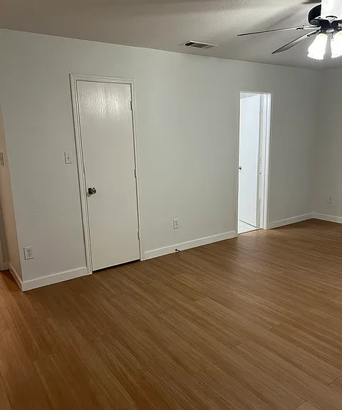 2132 Van Zandt Dr — Photo 7