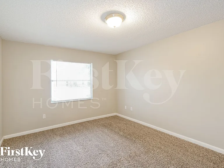 812 W Sligh Ave — Photo 12
