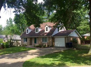 317 Parkwood Pl, Frankfort, KY 40601
