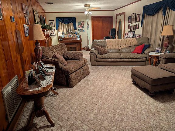 2nd image of 10 Fairview Dr