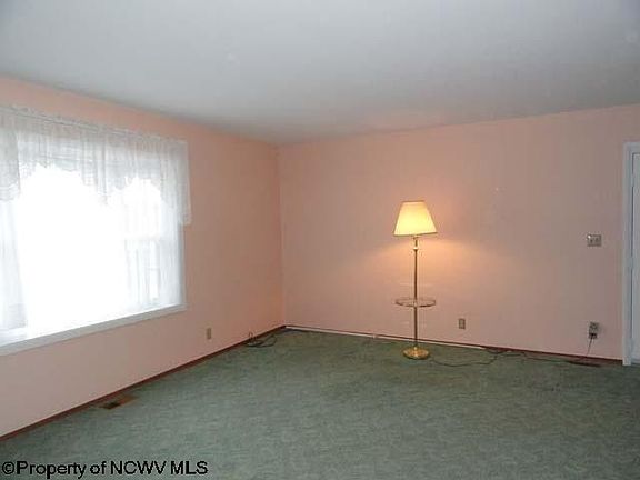 4th image of 436 Western Ave