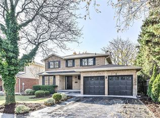 294 Mississaga St, Oakville, ON L6L3B2