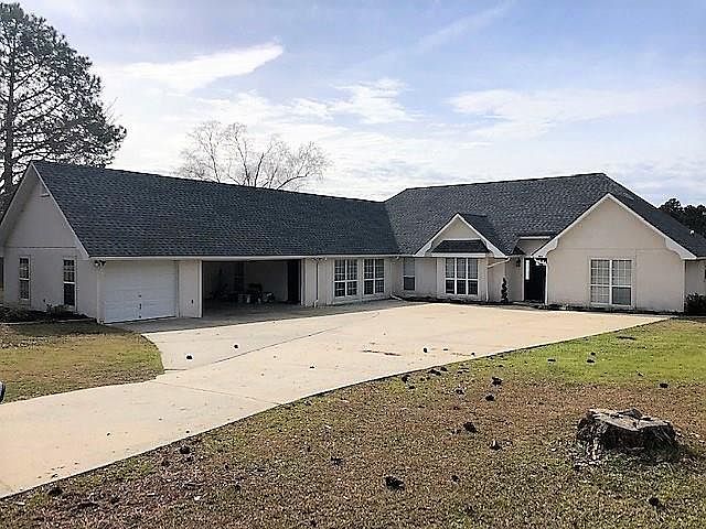 1st image of 484 Baymeadows Dr