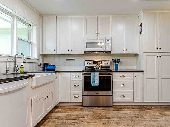 5th image of 5 Abingdon Ln