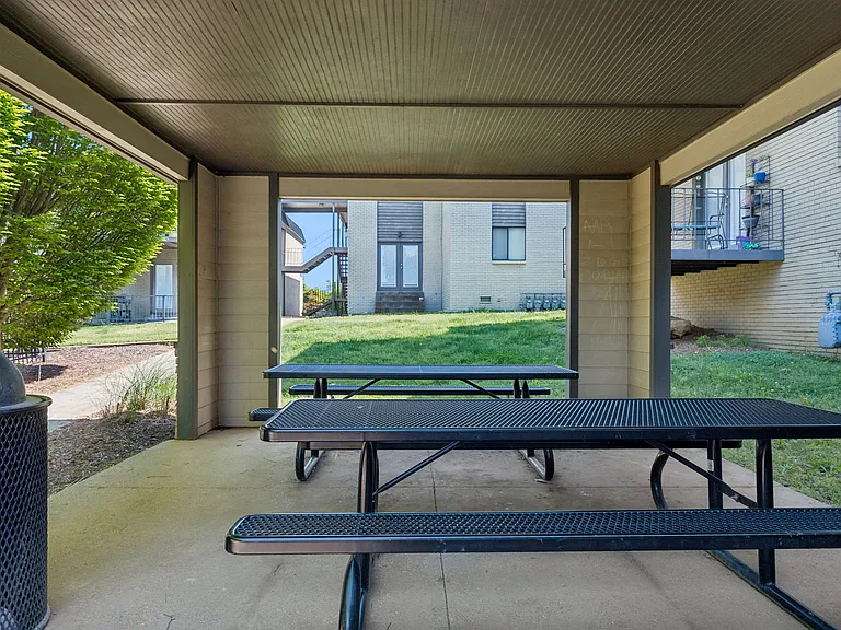 6680 Charlotte Pike #C1 — Photo 22
