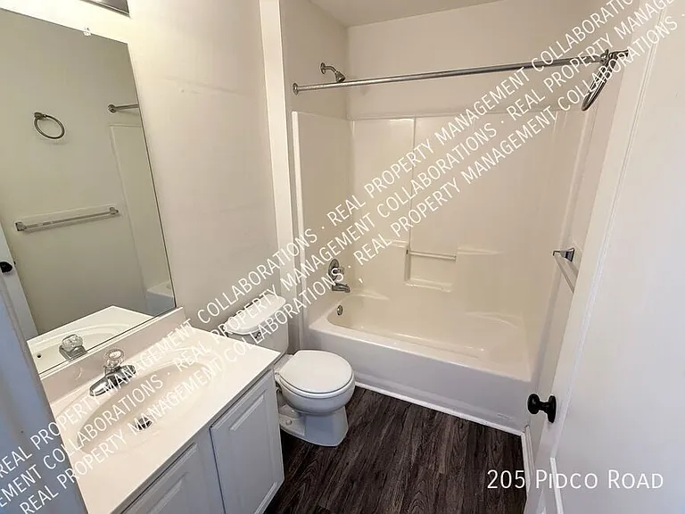 205 Pidco Rd — Photo 15