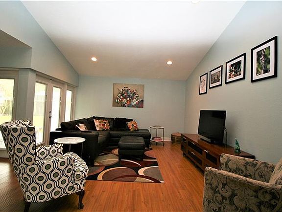 4th image of 14808 Hadleigh Way