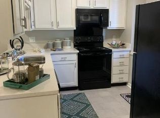 Wildwood off Main, Kalamazoo, MI 49006